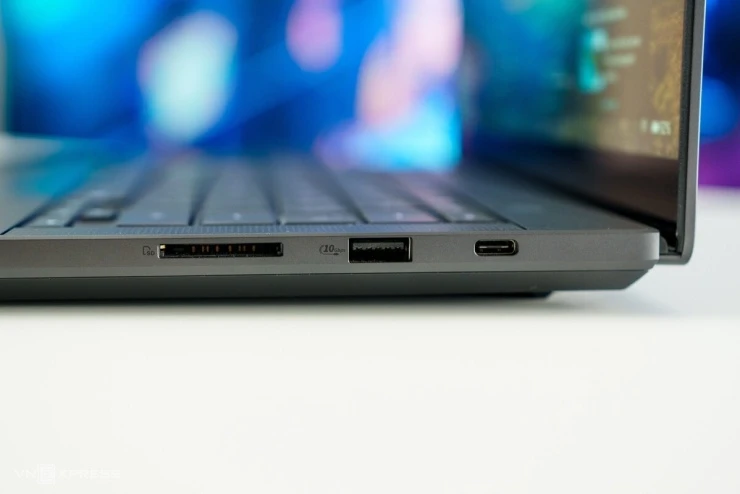 ROG Zephyrus G14 2026 - laptop gaming mỏng nhẹ, giá 120 triệu đồng