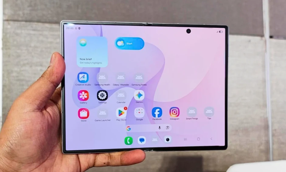 Samsung sẽ tung 5 smartphone màn hình gập vào năm tới