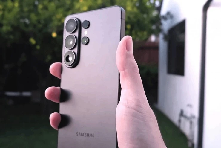 Samsung vướng nghi vấn chiến lược giữ chân người dùng Galaxy S26 Ultra Samsung vướng nghi vấn chiến lược giữ chân người dùng Galaxy S26 Ultra