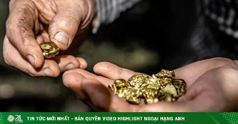 Sốc với cách đãi vàng với chi phí cực rẻ từ đống đồ điện tử cũ kĩ
