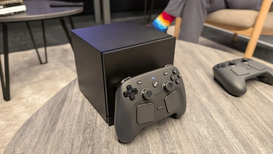 Steam Machine chính thức mở bán, mức giá khởi điểm đã hơn 1.000 USD dành cho game thủ