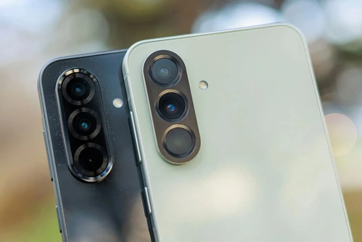 Thêm loạt điện thoại Galaxy A “lên đời”, người dùng Việt cần chờ