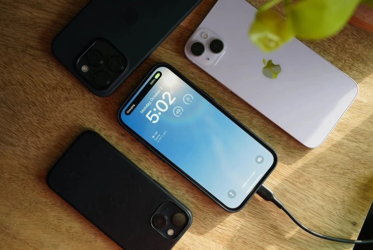 Thói quen sạc điện thoại nhiều người Việt mắc phải nhưng cực kỳ nguy hiểm