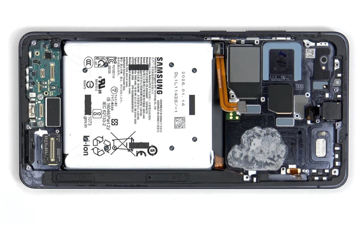 Thông tin rò rỉ về pin Galaxy S27 Ultra gây bất ngờ Thông tin rò rỉ về pin Galaxy S27 Ultra gây bất ngờ