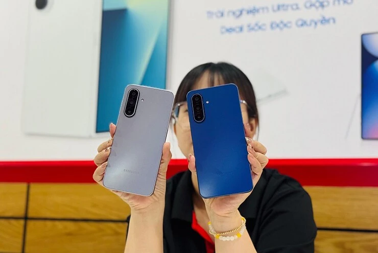 Top smartphone 4-6 triệu đồng đáng mua nhất cho tân sinh viên năm nay