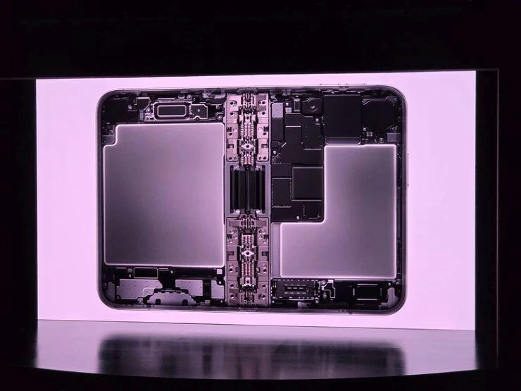 TRỰC TIẾP: Apple trình làng iPhone 18 Pro, iPhone 18 Pro Max và iPhone Duo màn hình gập