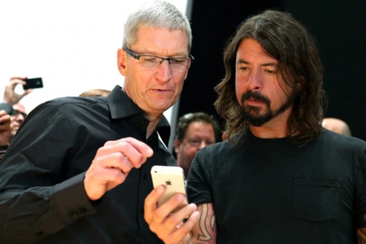 Vì sao CEO Apple Tim Cook khuyên hạn chế dùng iPhone?