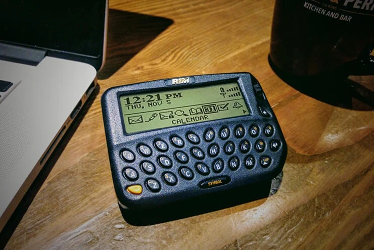 Vì sao nhiều người vẫn tìm mua BlackBerry dù thương hiệu đã khai tử?