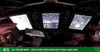 Video phi hành gia Artemis II “nghịch iPhone” ngoài không gian gây chú ý