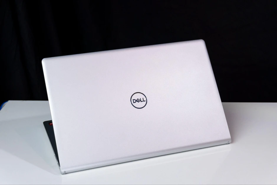Vượt bão giá cùng loạt laptop dưới 20 triệu, hiệu năng cao, RAM đến 24GB