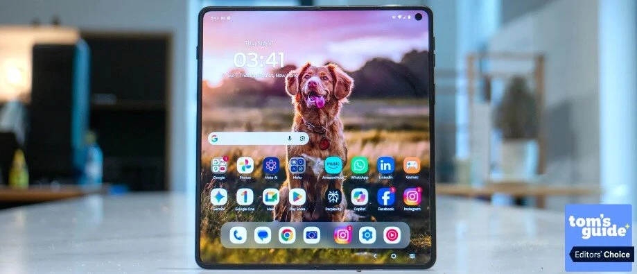 Xếp hạng smartphone màn hình gập tốt nhất tháng 6/2026