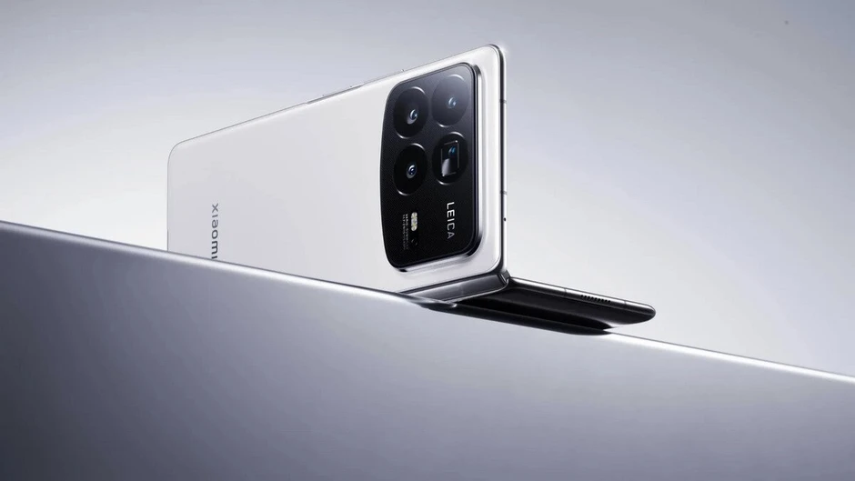 Xiaomi MIX Fold 5 lộ cấu hình “khủng”: Camera 200MP, pin 6.000 mAh