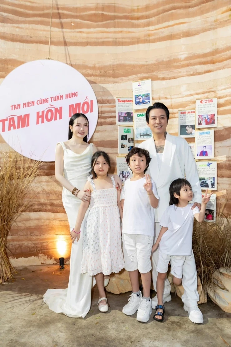 “Bí mật” của vợ chồng ca sĩ Tuấn Hưng