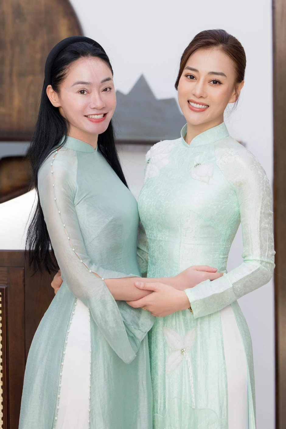 “Mẹ chồng” nhắn gửi ẩn ý tới Phương Oanh “Mẹ chồng” nhắn gửi ẩn ý tới Phương Oanh