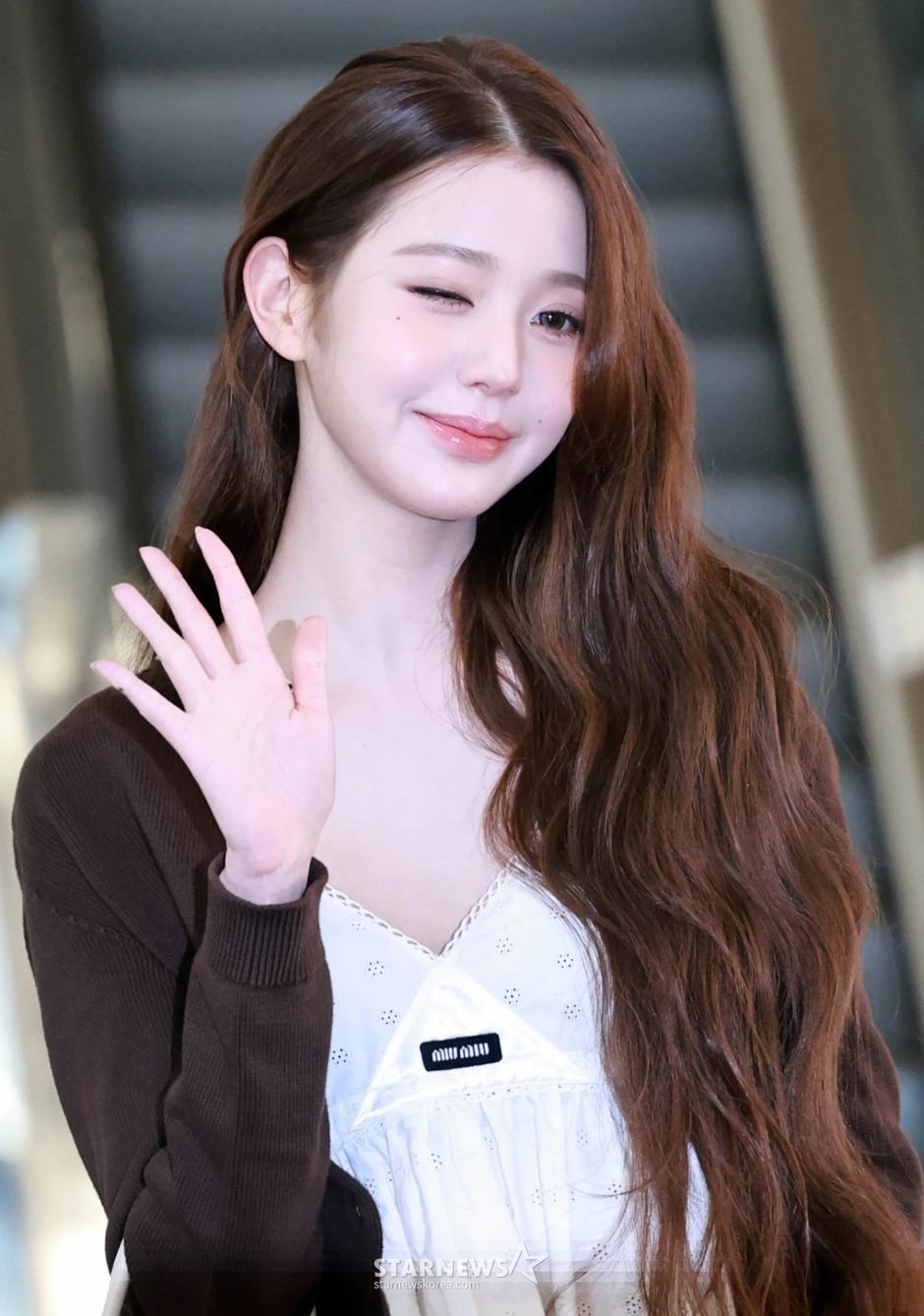 "Công chúa Kpop" Jang Won Young bất ngờ tìm thấy chị gái thất lạc hơn 22 tuổi? "Công chúa Kpop" Jang Won Young bất ngờ tìm thấy chị gái thất lạc hơn 22 tuổi?