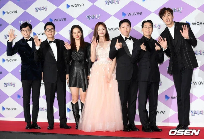 "Mỹ nhân bị ghét nhất Running Man” hết thời đi phục vụ ở quán cà phê, bị chủ quán cấm làm 2 điều trong khi đang làm việc