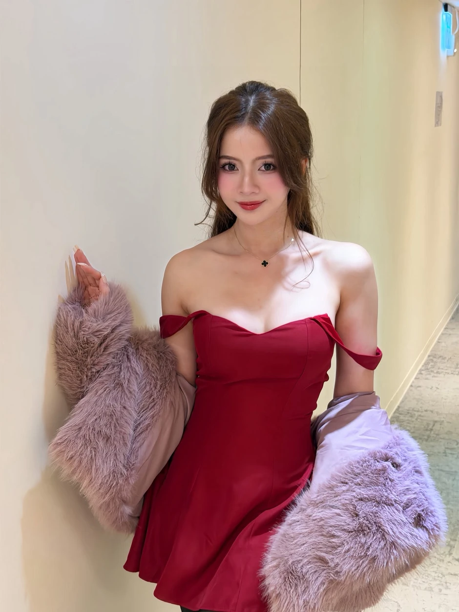 "Thả nhẹ" một bức ảnh selfie, "hot girl ảnh thẻ" lập tức làm MXH điêu đứng
