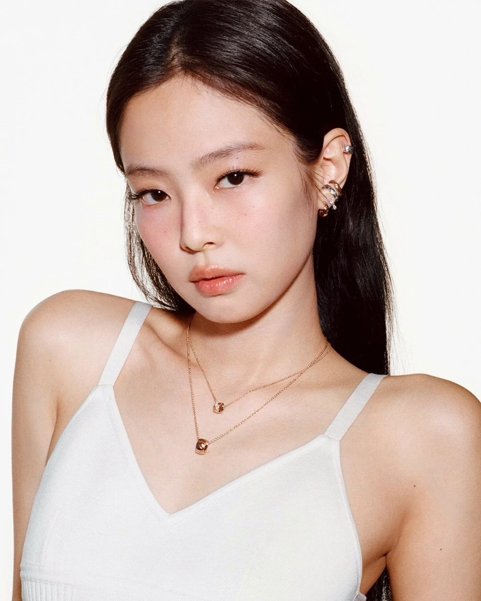 1 bức ảnh khiến tất cả phải "ngả mũ" thán phục Jennie (BLACKPINK)! 1 bức ảnh khiến tất cả phải "ngả mũ" thán phục Jennie (BLACKPINK)!