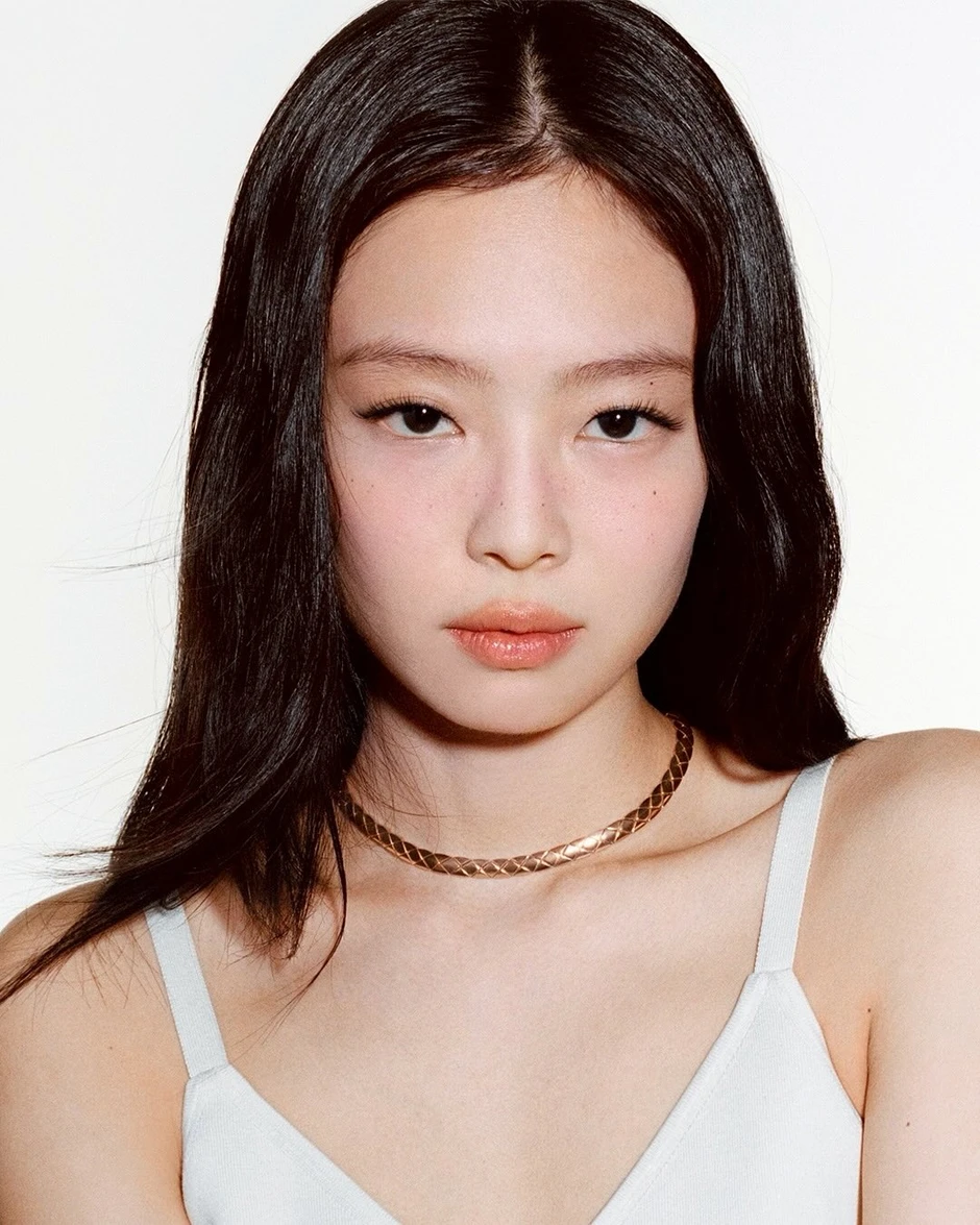 1 bức ảnh khiến tất cả phải "ngả mũ" thán phục Jennie (BLACKPINK)! 1 bức ảnh khiến tất cả phải "ngả mũ" thán phục Jennie (BLACKPINK)!