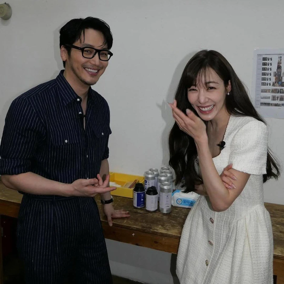 1 thành viên SNSD khóc lóc van xin Tiffany đừng cưới tài tử bị phốt thao túng tâm lý