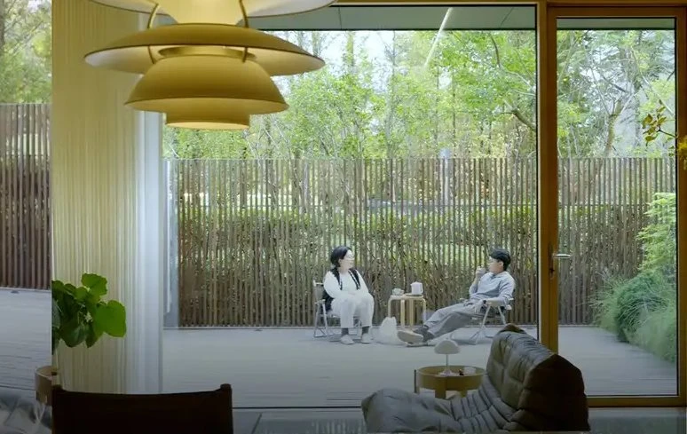 2 người bạn thân U60 rủ nhau xây nhà dưỡng già, ở 1 năm phải thốt lên: "Tuyệt vời hơn cả hồi có chồng" 2 người bạn thân U60 rủ nhau xây nhà dưỡng già, ở 1 năm phải thốt lên: "Tuyệt vời hơn cả hồi có chồng"