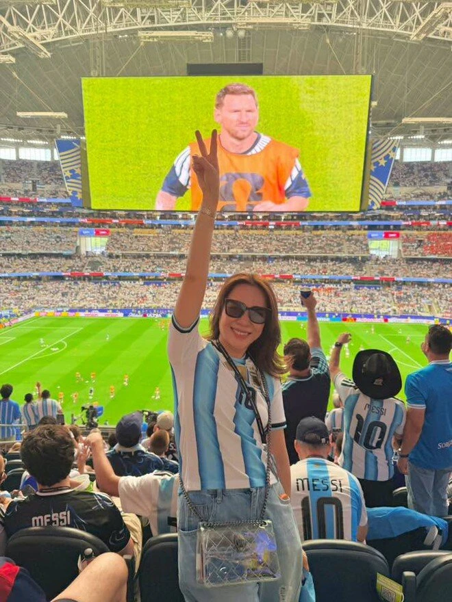 4 chữ ngắn gọn Mỹ Tâm nhắn gửi thần tượng Messi sau chung kết World Cup 2026