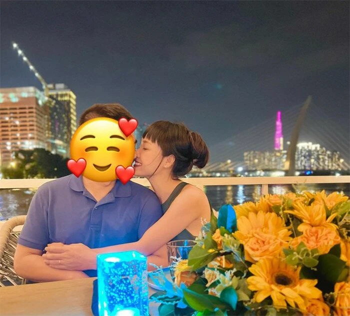 4 mỹ nhân Việt giấu mặt chồng: Người kín tiếng 18 năm, người làm dâu hào môn 4 mỹ nhân Việt giấu mặt chồng: Người kín tiếng 18 năm, người làm dâu hào môn
