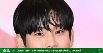 40 kịch bản phim chờ Kim Soo Hyun
