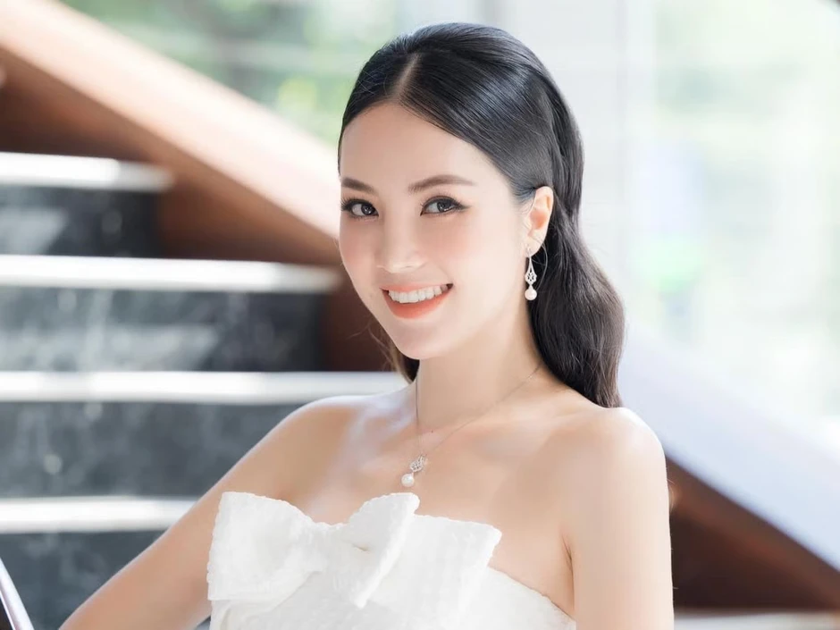 Á hậu Thụy Vân ngừng dẫn Chuyển động 24h