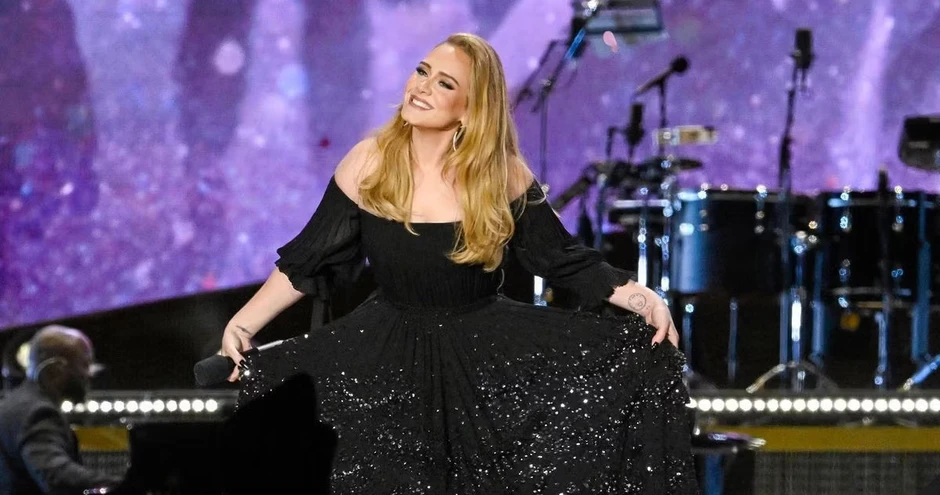 Adele trở lại phòng thu, kiên quyết từ chối những chuyến lưu diễn dài ngày