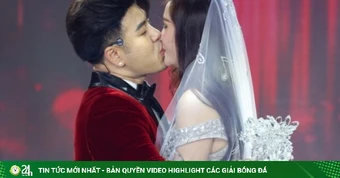 Akira Phan bật khóc, hôn vợ đắm đuối trong hôn lễ