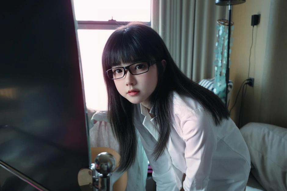 Anh em game thủ có còn nhớ hot girl mèo con khuấy đảo mạng xã hội một thời này?