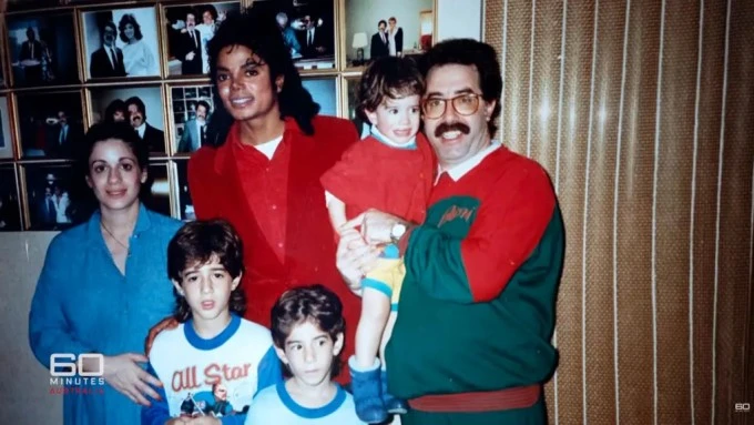 Anh em nhà Cascio tiết lộ cách Michael Jackson dụ dỗ, lạm dụng tình dục họ
