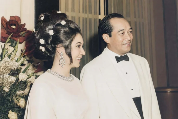 Ảnh hiếm đám cưới thế kỷ của nữ hoàng màn bạc Thẩm Thúy Hằng và chồng tiến sĩ