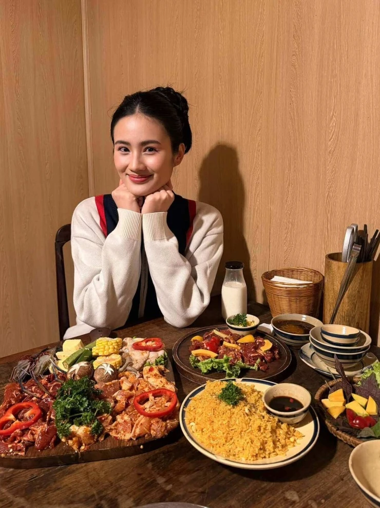 Ảnh sao 12/7: Chủ tịch Trần Hùng Huy khoe cơ bắp tuổi 48