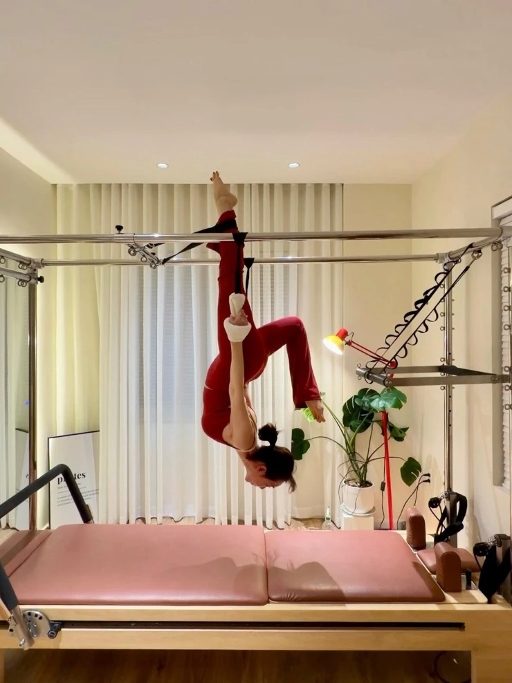 Ảnh sao 15/10: Ngô Thanh Vân - Huy Trần tập gym cùng nhau