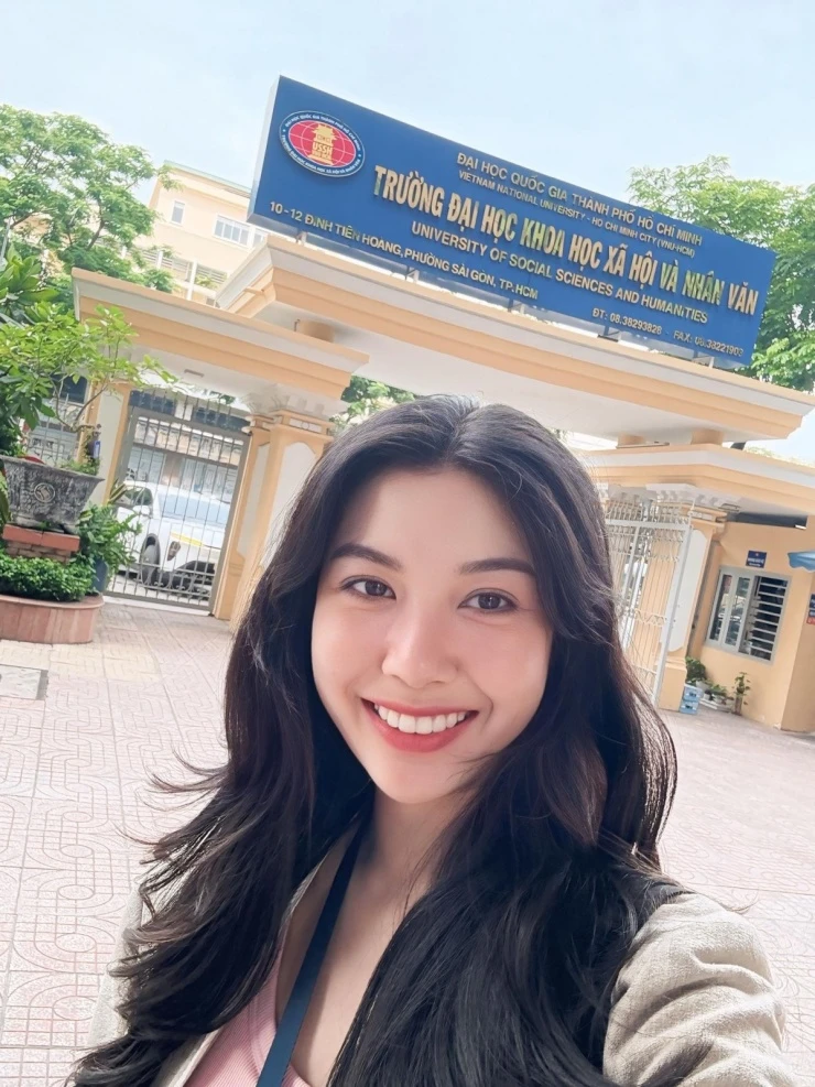 Ảnh sao 17/5: Vợ chồng Hà Anh mừng sinh nhật con trai