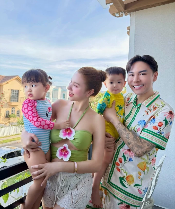 Ảnh sao 19/3: Lê Phương đăng ảnh tình tứ với Quốc Huy Ảnh sao 19/3: Lê Phương đăng ảnh tình tứ với Quốc Huy