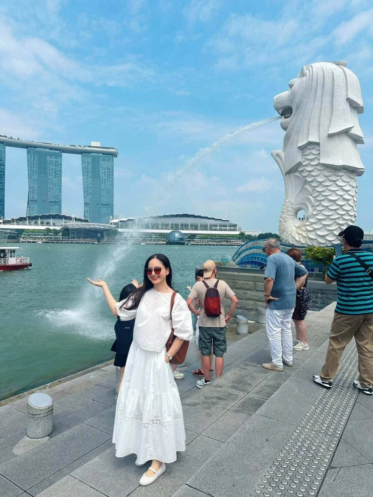Ảnh sao 23/8: Thu Trang lấy lại nhan sắc sau tai nạn