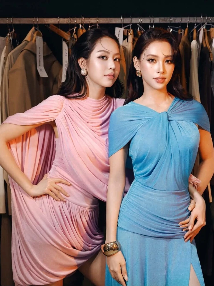 Ảnh sao 24/6: Lê Phương nhớ kỷ niệm cùng Quý Bình