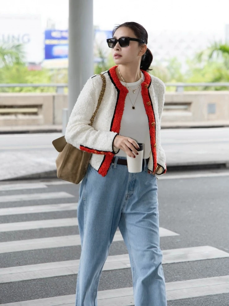 Ảnh sao 25/5: Subeo ra dáng hot boy khi đi ăn cùng Hồ Ngọc Hà