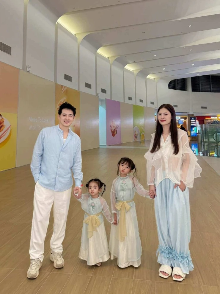 Ảnh sao 26/9: Diễn viên Kim Ngọc bán bánh mì mưu sinh ở Mỹ Ảnh sao 26/9: Diễn viên Kim Ngọc bán bánh mì mưu sinh ở Mỹ