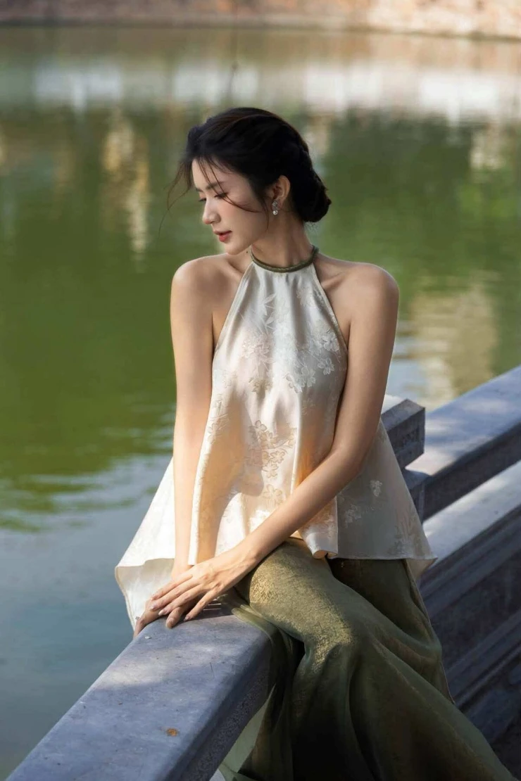 Ảnh sao 26/9: Diễn viên Kim Ngọc bán bánh mì mưu sinh ở Mỹ Ảnh sao 26/9: Diễn viên Kim Ngọc bán bánh mì mưu sinh ở Mỹ