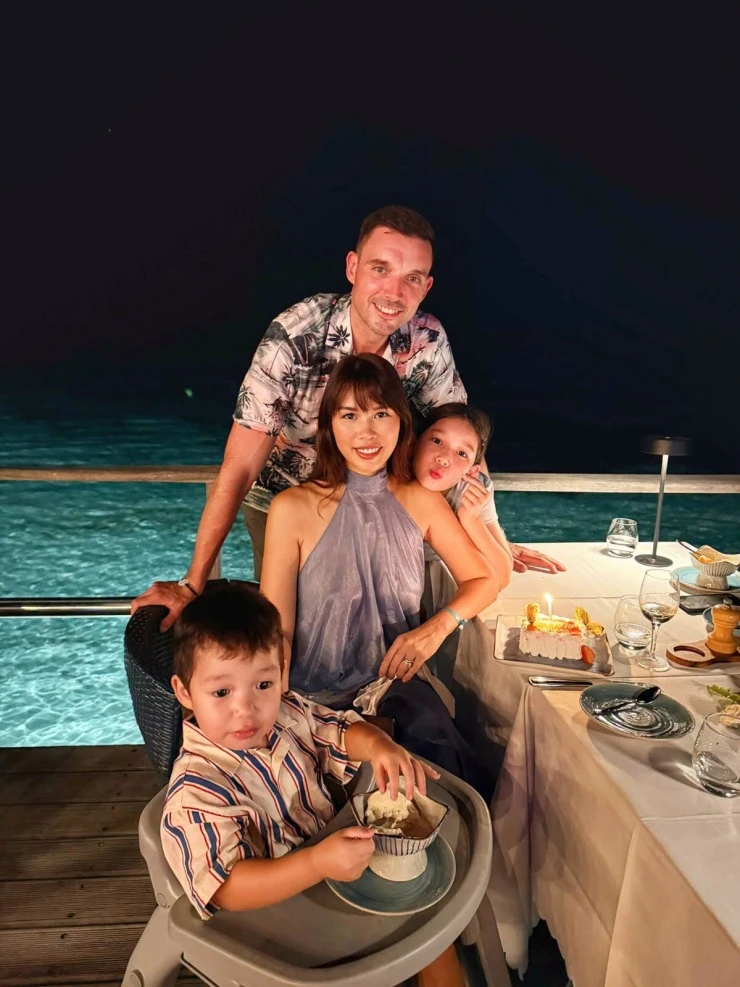 Ảnh sao 28/7: Tăng Thanh Hà mặc đồ bơi khoe dáng gái 3 con