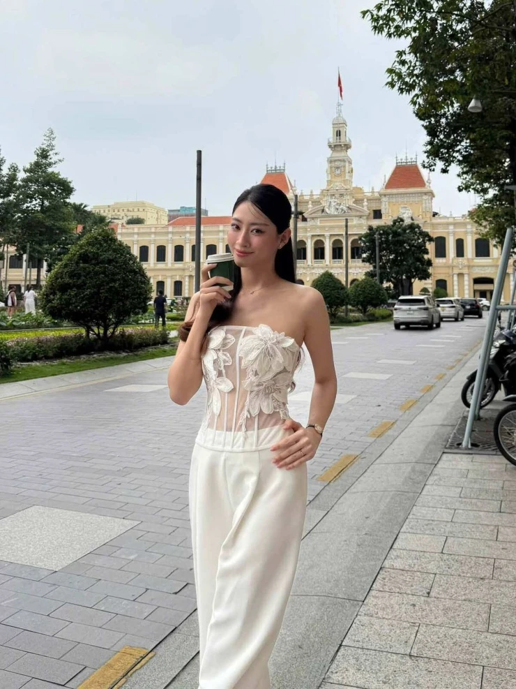 Ảnh sao 3/10: Con trai hôn má mừng sinh nhật Đàm Vĩnh Hưng Ảnh sao 3/10: Con trai hôn má mừng sinh nhật Đàm Vĩnh Hưng