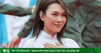 Ảnh sao 3/7: Mỹ Tâm gây thương nhớ với áo dài trắng