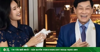 Ảnh sao 30/3: Bố con Johnathan Hạnh Nguyễn cười híp mắt bên nhau