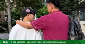 Ảnh sao 9/5: Con trai Ưng Hoàng Phúc cao hơn bố gần một cái đầu