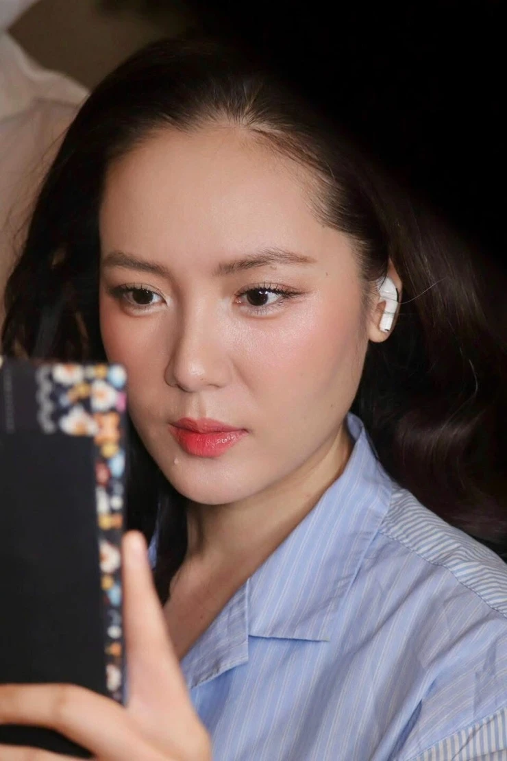 Ảnh sao 9/9: Anh chồng Đỗ Mỹ Linh được khen điển trai