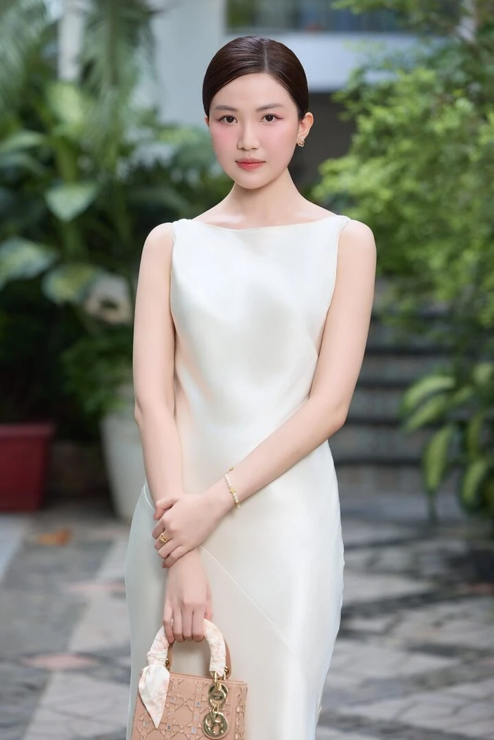 Ba "ác nữ" phim giờ vàng: Nhan sắc nổi bật, đều là thủ khoa Sân khấu - Điện ảnh